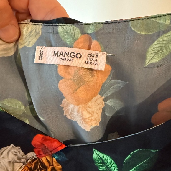 Strapless blouse with colored flowers - Picture 5 of 5